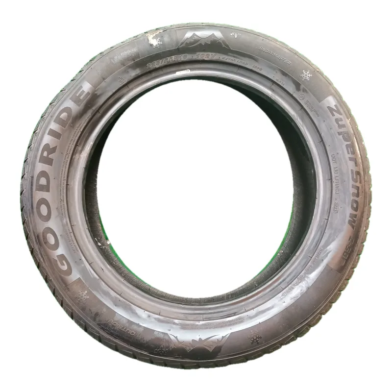 Goodride ZuperSnow Snowmaster 225/55 R18 usato