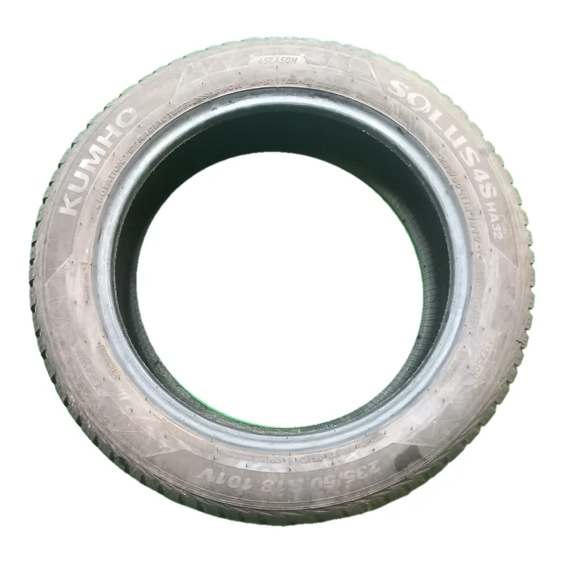 Kumho SOLUS 4S HA32 SUV 235/50 R18 101V usato