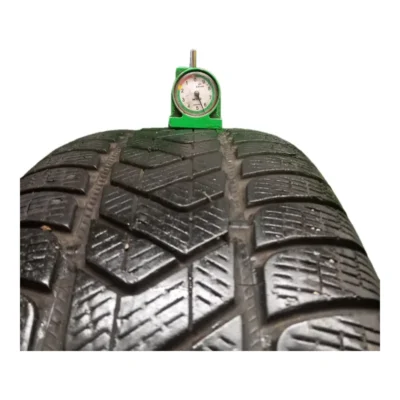Pirelli Scorpion Winter 235/65 R18 usati