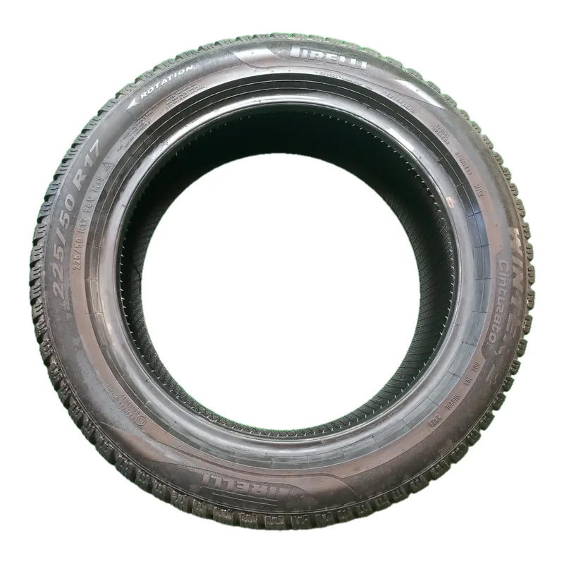 Pirelli Winter 2 Cinturato 225/50 R17 usato