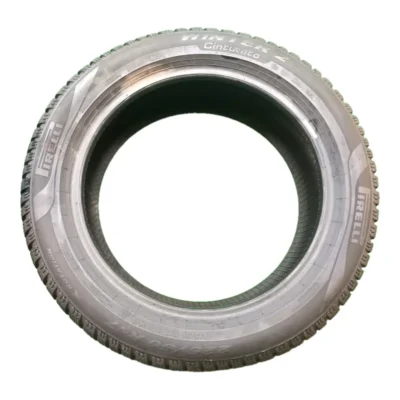 Pirelli Winter 2 Cinturato 225/50 R17 98V usato