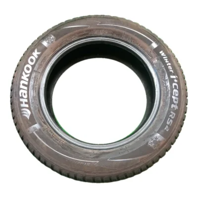 Hankook Winter I*Cept RS2 195/65 R15 92T usato