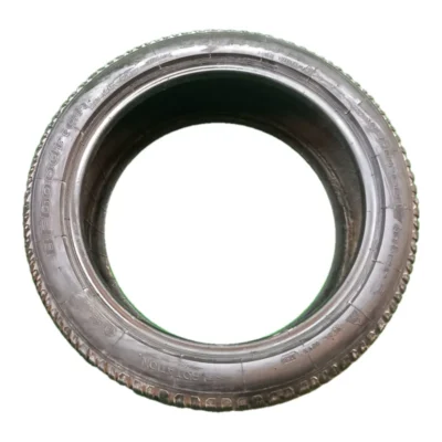 BFGoodrich G-Force Winter 2 235/45 R17 usato