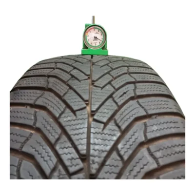 Kumho WINTERCRAFT WP52 225/60 R18 usato