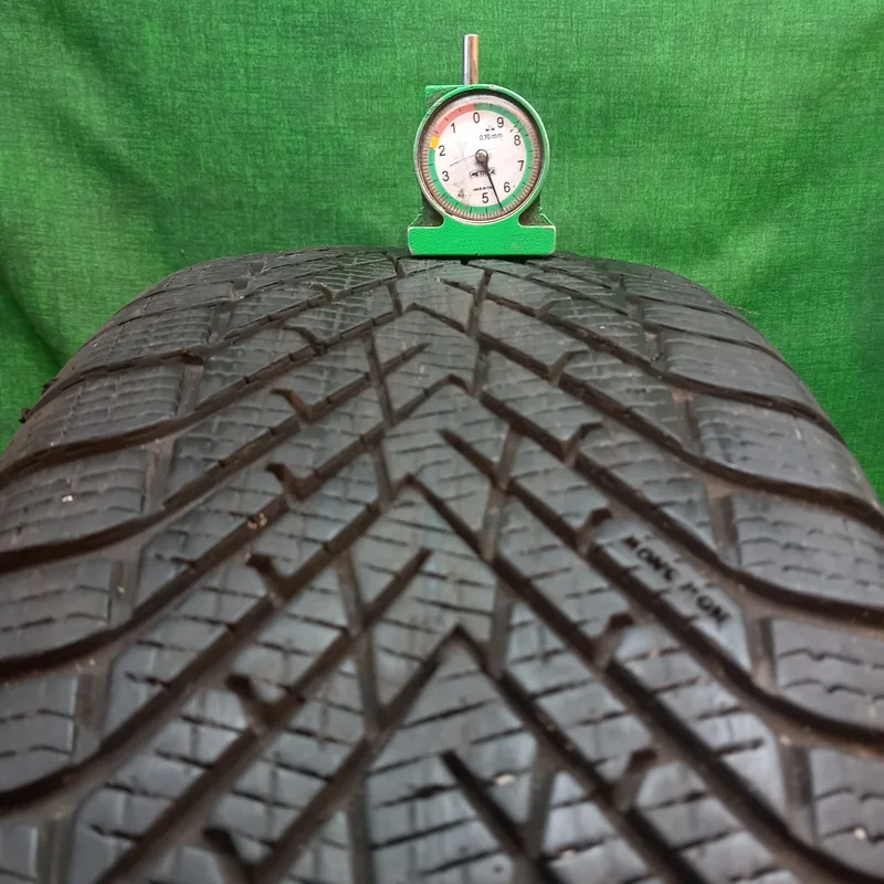 Pirelli Winter 2 Cinturato TM 205/65 R17 usato