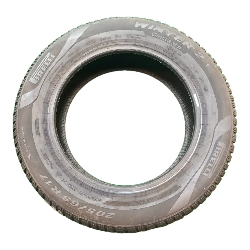 Pirelli Winter 2 Cinturato TM 205/65 R17 usato