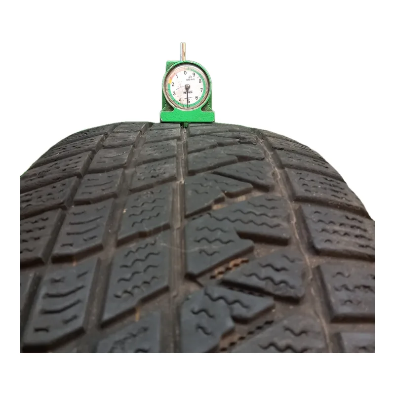 Kumho WINTERCRAFT WS71 SUV 235/55 R18 usato