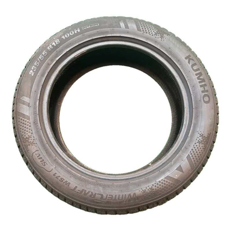 Kumho WINTERCRAFT WS71 SUV 235/55 R18 usato