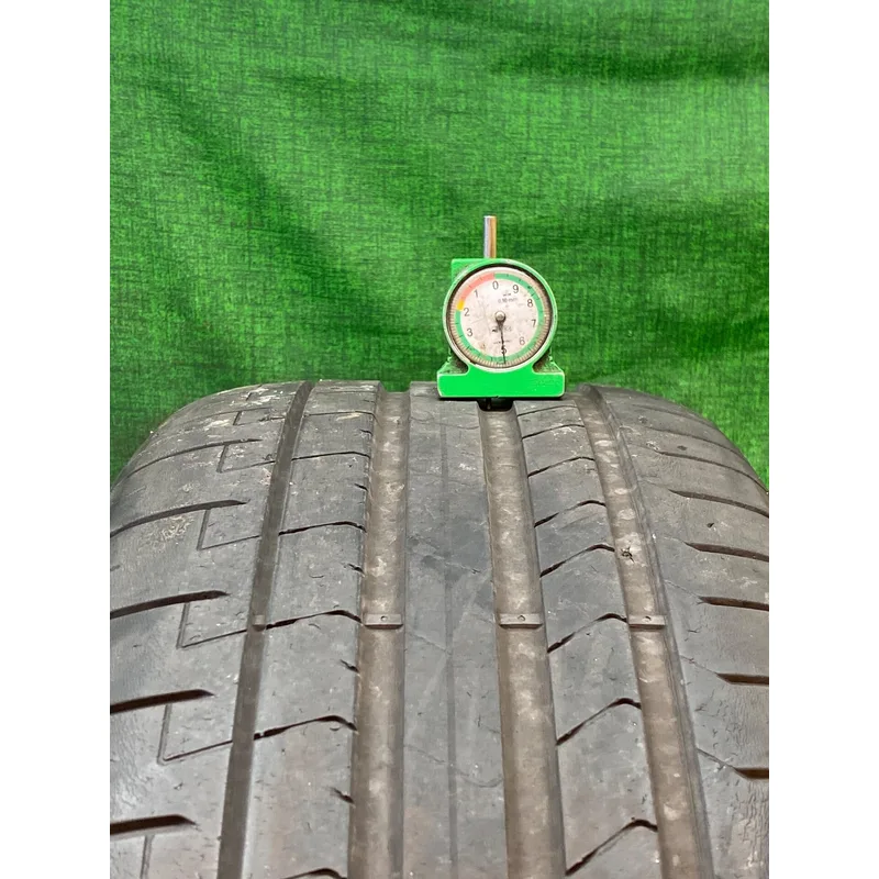Pirelli P Zero TM 245/35 R19 91Y usato