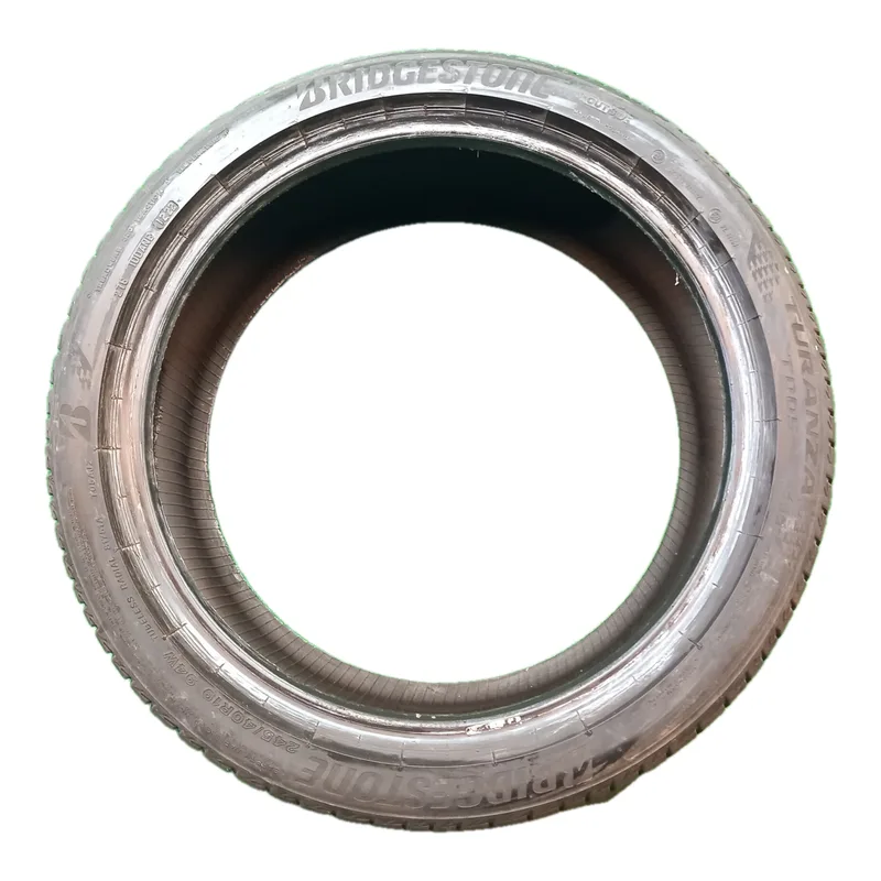 Bridgestone Turanza T005 245/40 R19 94W usato