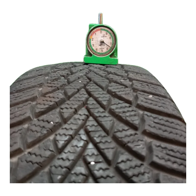 Bridgestone Blizzak LM005 185/55 R15 86H usato