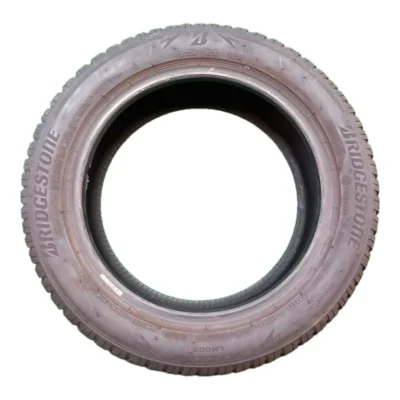 Bridgestone Blizzak LM005 185/55 R15 86H usato