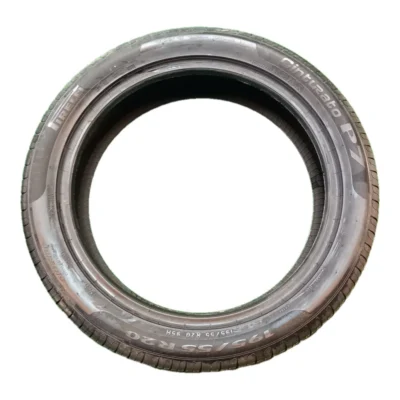 Pirelli Cinturato P7 195/55 R20 95H usato