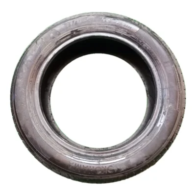Yokohama BluEarth-ES ES32 215/55 R17 94V usato