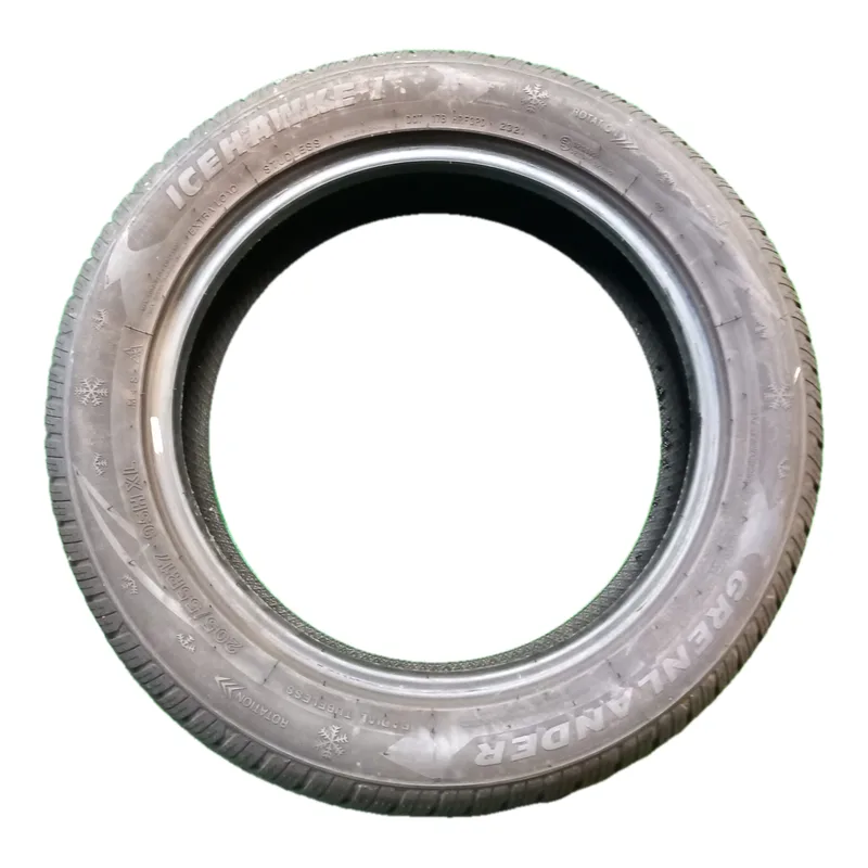 Grenlander ICEHAWK I 205/55 R17 95H usato invernale