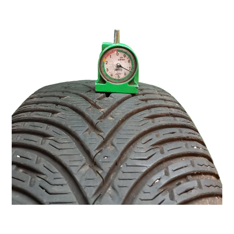 BFGoodrich G-Force Winter 2 205/55 R16 91H usato