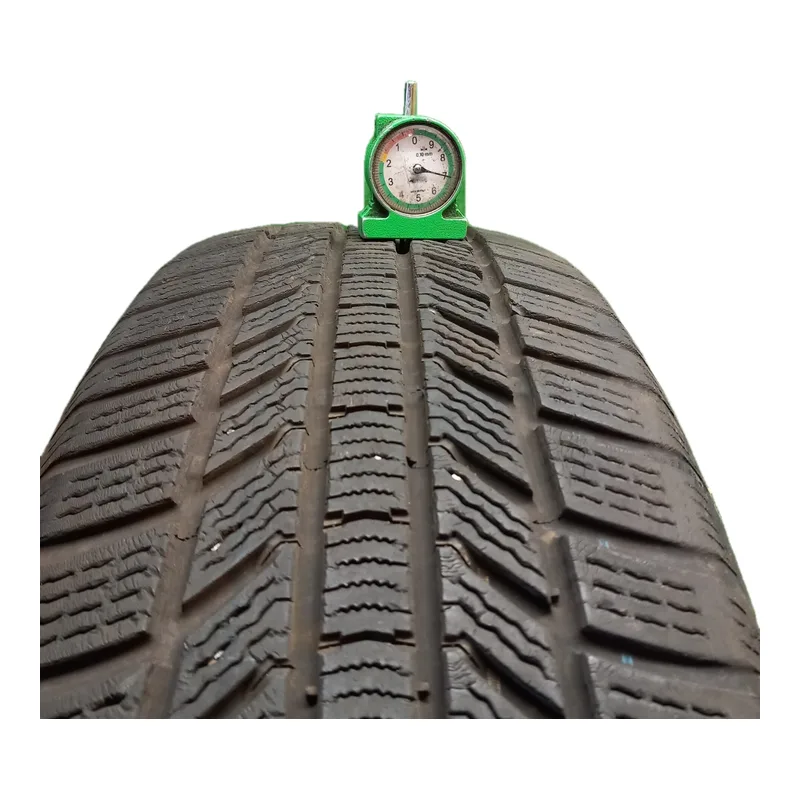 Continental WinterContact TS 870 P 225/60 R18 usato