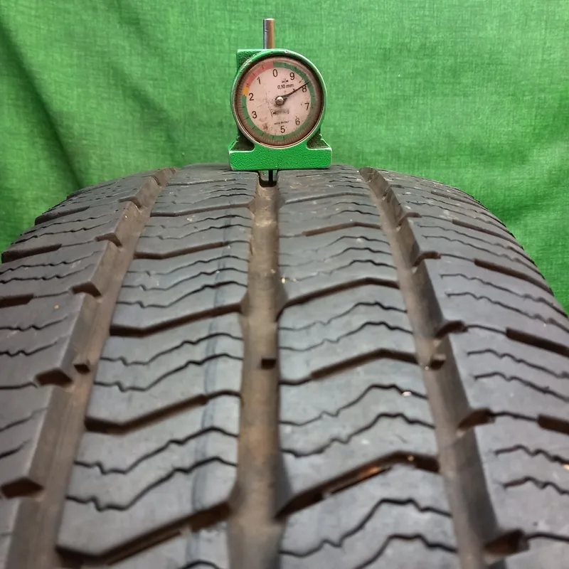 Barum Snovanis 3 215/65 R15C usato invernale