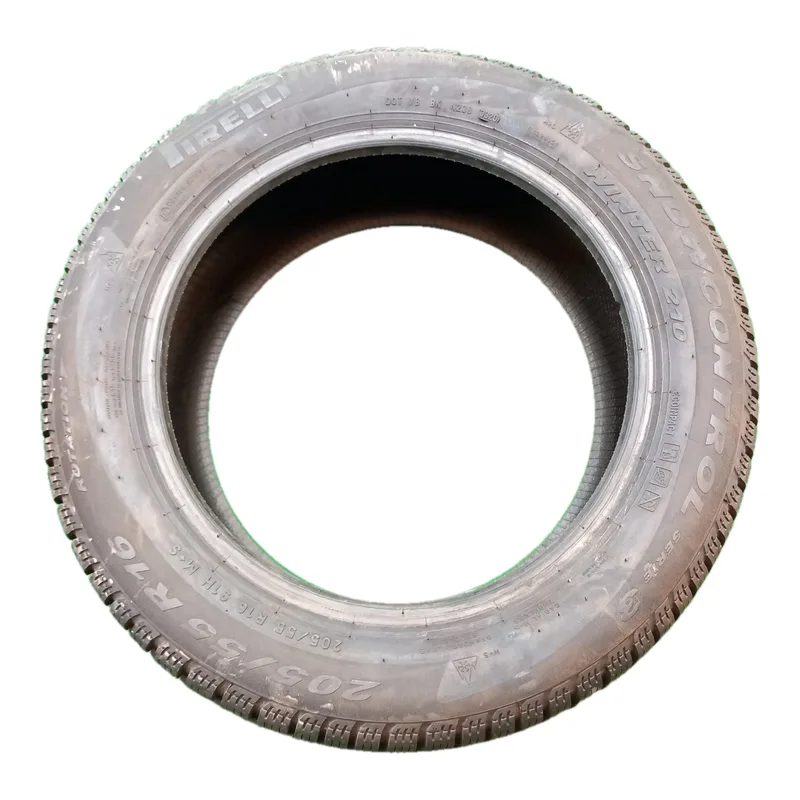 Pirelli Winter 210 Snowcontrol 205/55 R16 91H usato