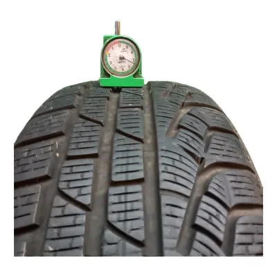 Pirelli Winter 210 Sottozero II 205/55 R17 91H usato