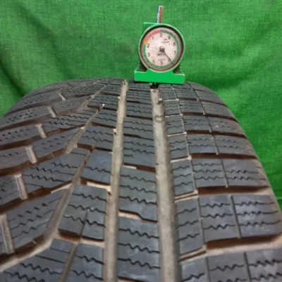 Hankook Winter i*cept evo2 205/60 R16 96H usato