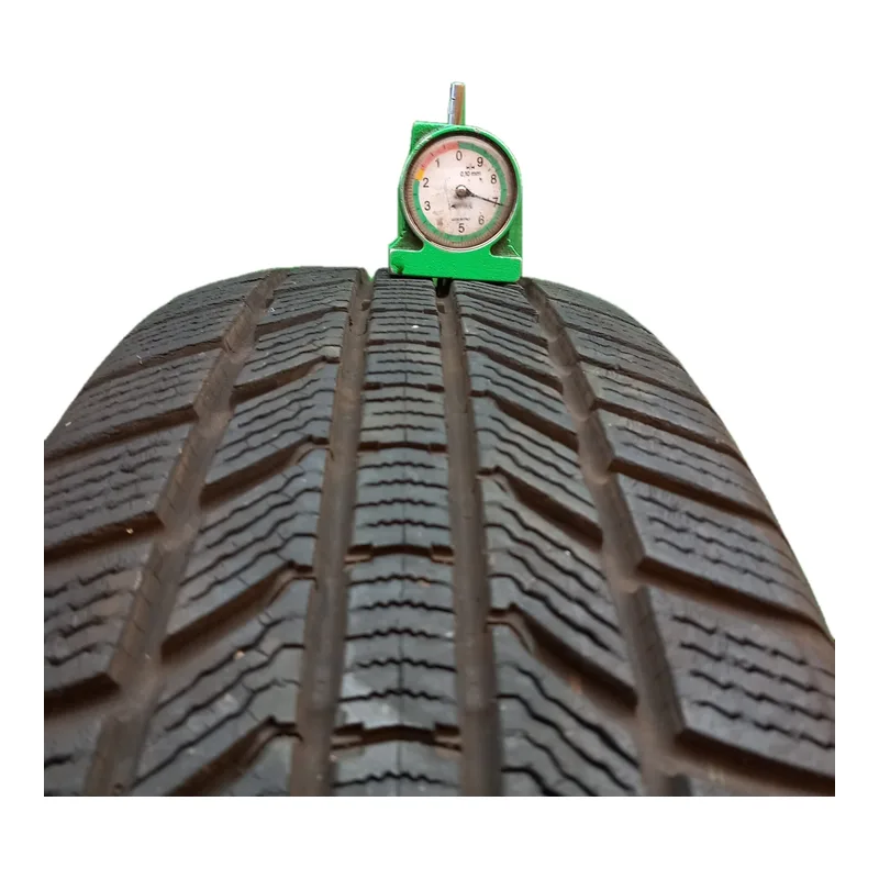 Continental WinterContact TS 870 P 215/65 R17 usato