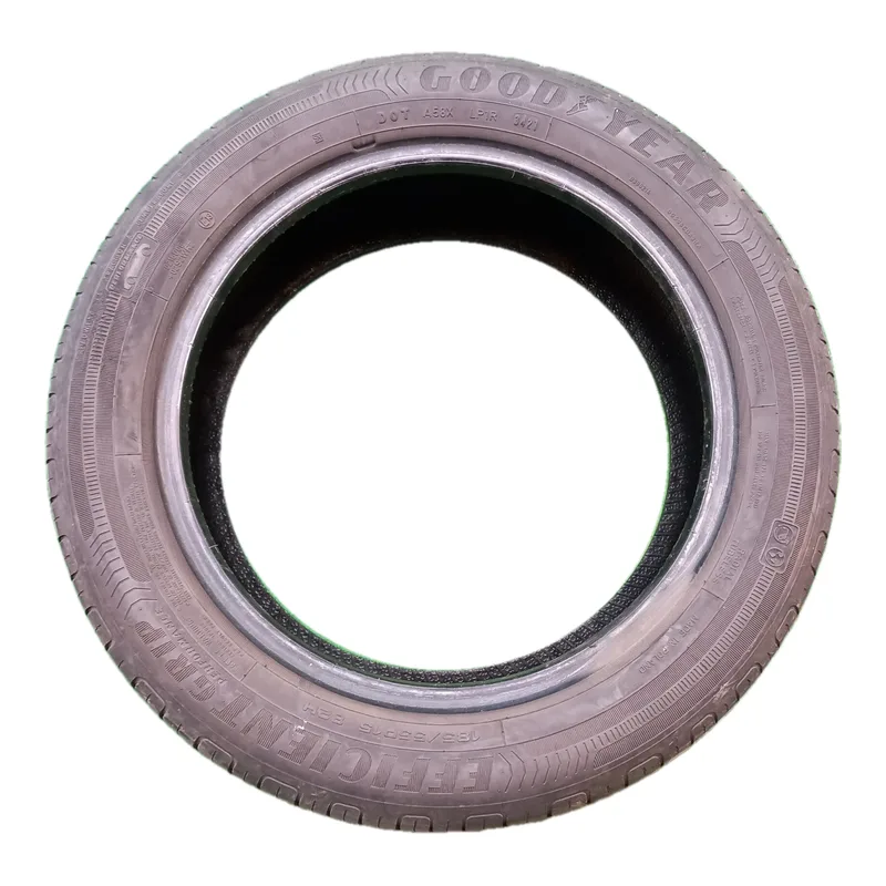 Goodyear Efficientgrip Performance 185/55 R15 usato