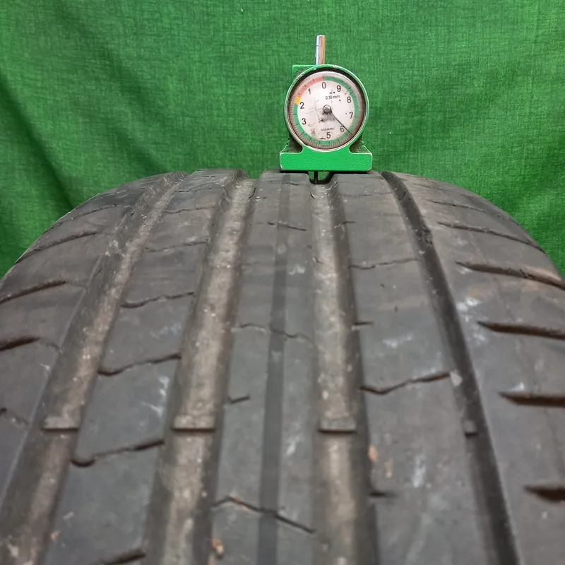 Pirelli P Zero TM VOL 235/50 R19 usato 2023