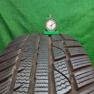 Linglong GREEN-MAX Winter UHP 235/55 R18 usati