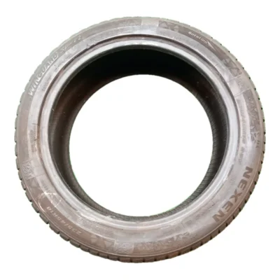 Nexen WINGUARD Sport 2 235/45 R18 98V invernale usato
