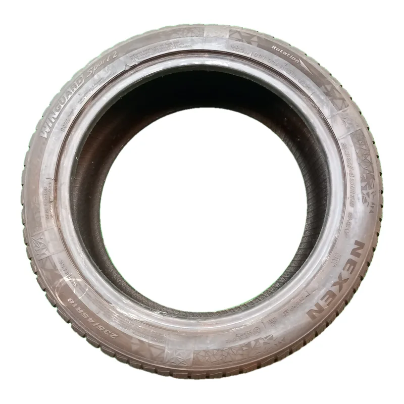 Nexen WINGUARD Sport 2 235/45 R18 98V invernale usato