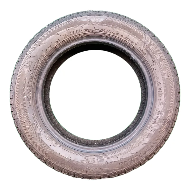 Nexen WINGUARD WT1 175/65 R14C invernale usato