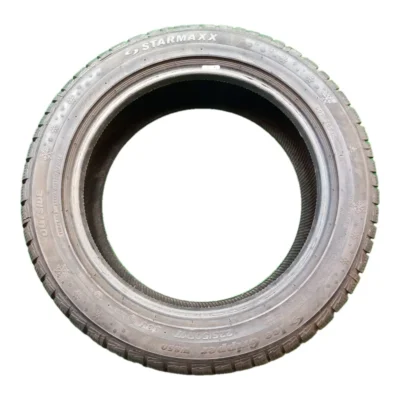 Starmaxx Ice Gripper W850 225/50 R17 98V usato