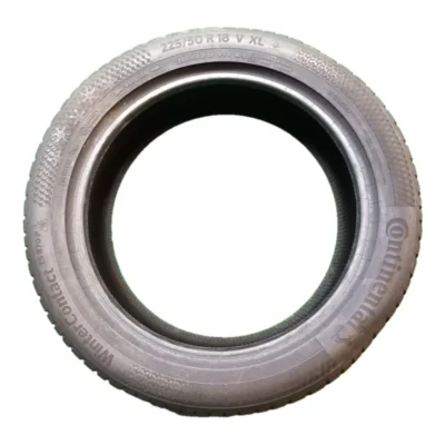 Continental WinterContact TS 870 P 225/50 R18 usato