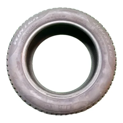 Pirelli Winter Cinturato TM 205/55 R16 91H usato