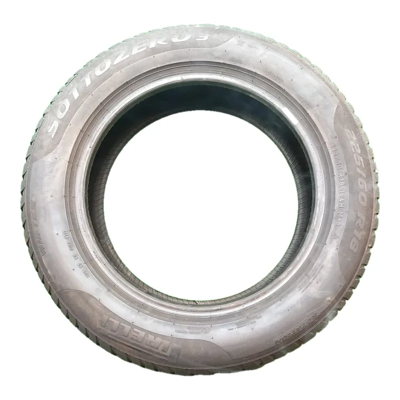 Pirelli Sottozero 3 225/60 R18 104H usato