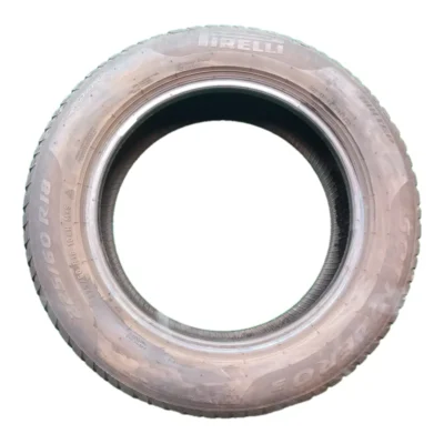 Pirelli Winter Sottozero 3 225/60 R18 104H usato