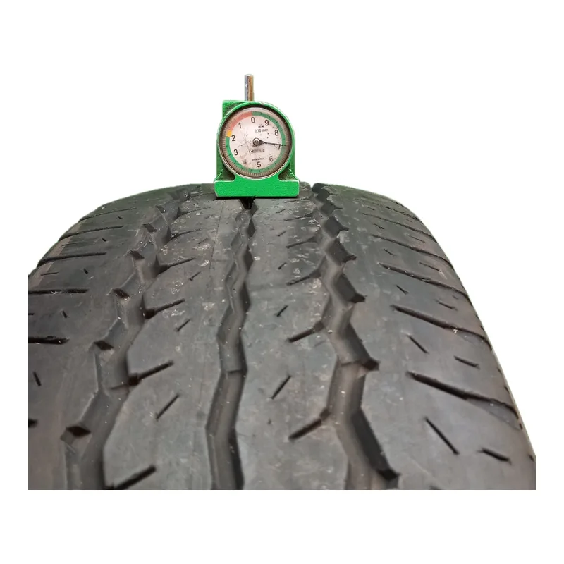 Maxxis VANS MART MCV3+ 215/60 R17C usato