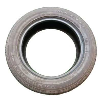 Maxxis VANS MART MCV3+ 215/60 R17C usato