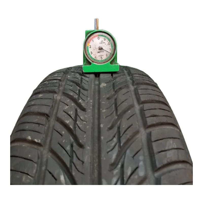 Strial Touring 175/65 R14 82T estivo usato