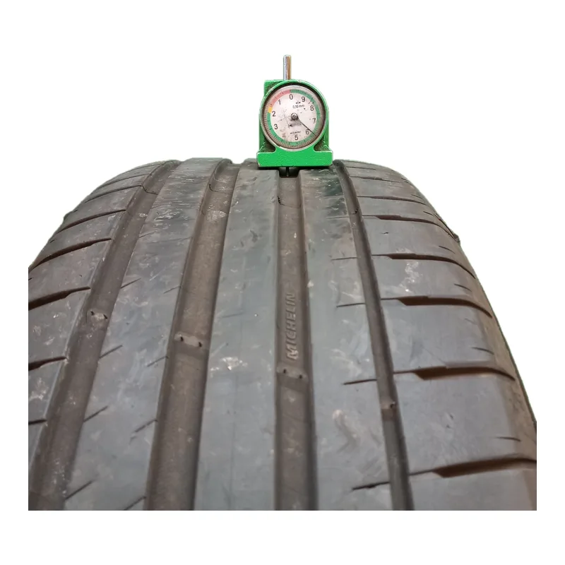 Michelin Pilot Sport 4 SUV 235/60 R18 usato