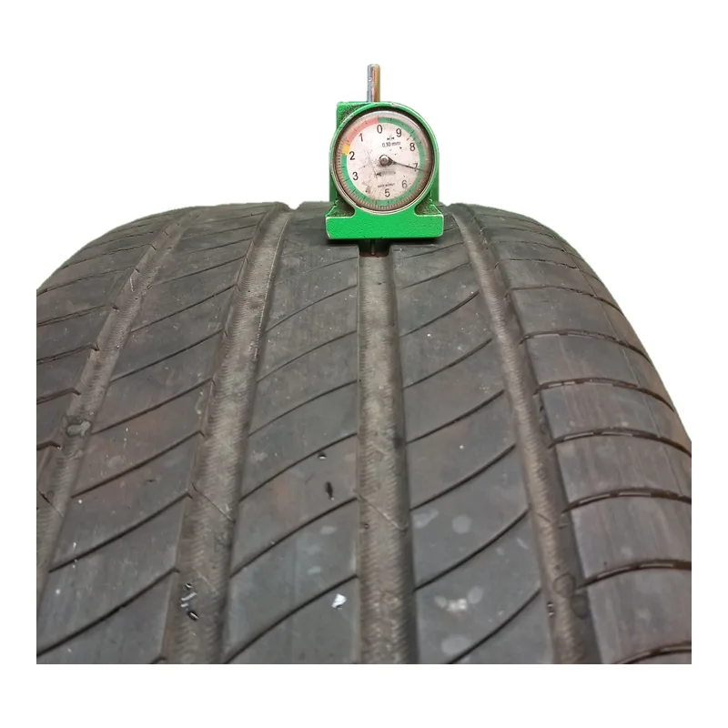 Michelin Primacy 4 235/50 R19 usato 7mm