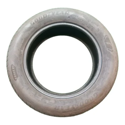 Goodyear Eagle F1 Asymmetric 5 235/55 R17 usato