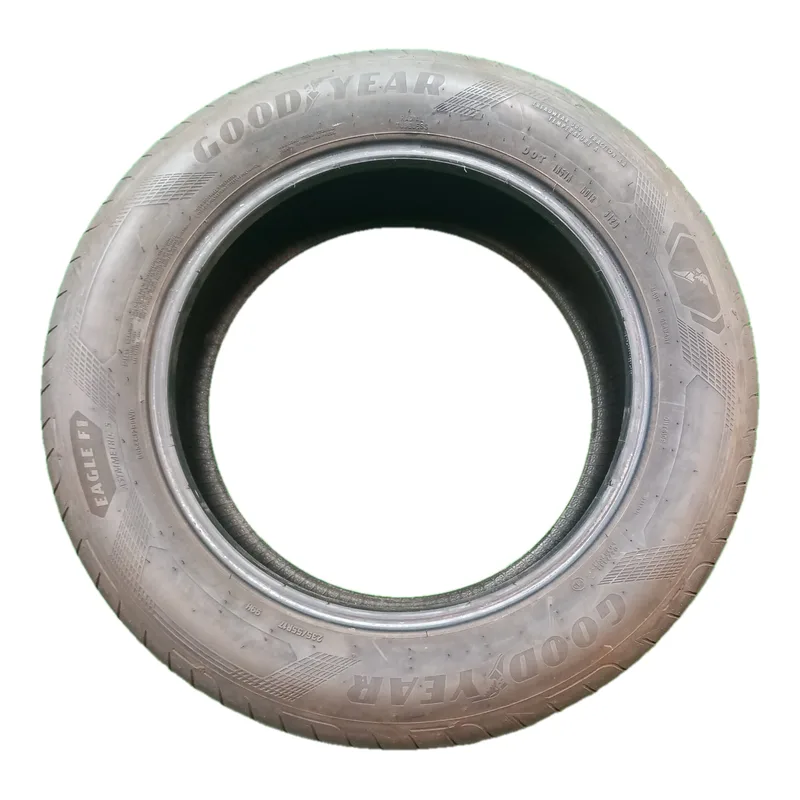 Goodyear Eagle F1 Asymmetric 5 235/55 R17 usato