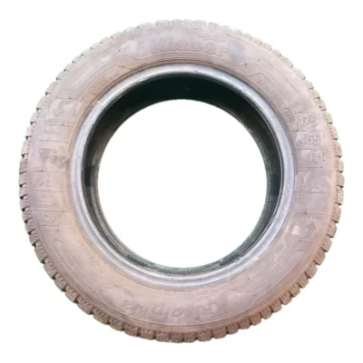 Kleber Krisalp HP2 175/65 R14 82T usato