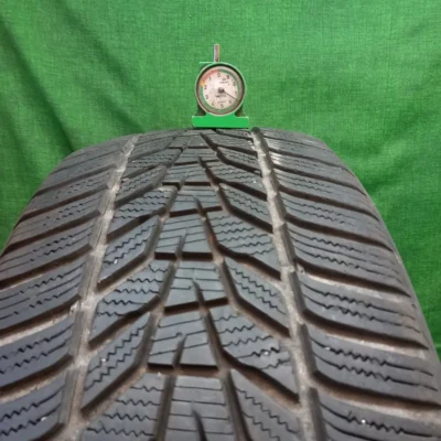 Hankook Winter i*cept evo3 X 235/55 R18 usato