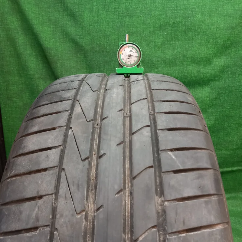 Hankook Ventus S1 evo2 225/50 R17 94Y usato