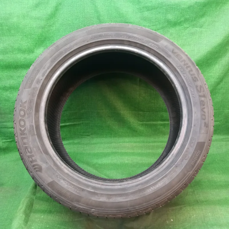 Hankook Ventus S1 evo2 225/50 R17 94Y usato