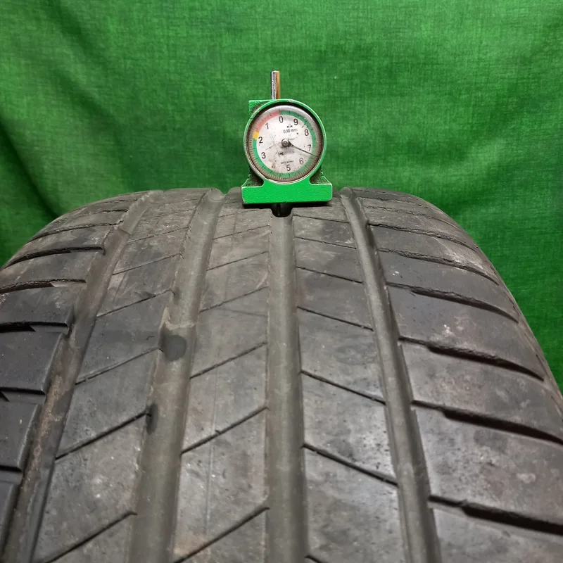 Bridgestone Turanza T005 245/40 R19 94W usato