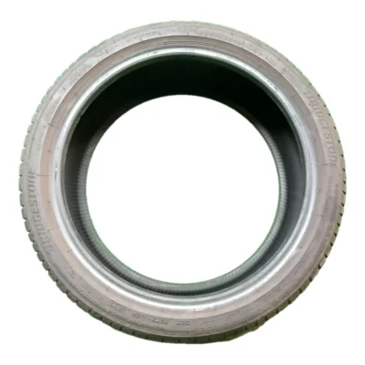 Bridgestone TURANZA T005 AO 225/40 R18 92Y usato